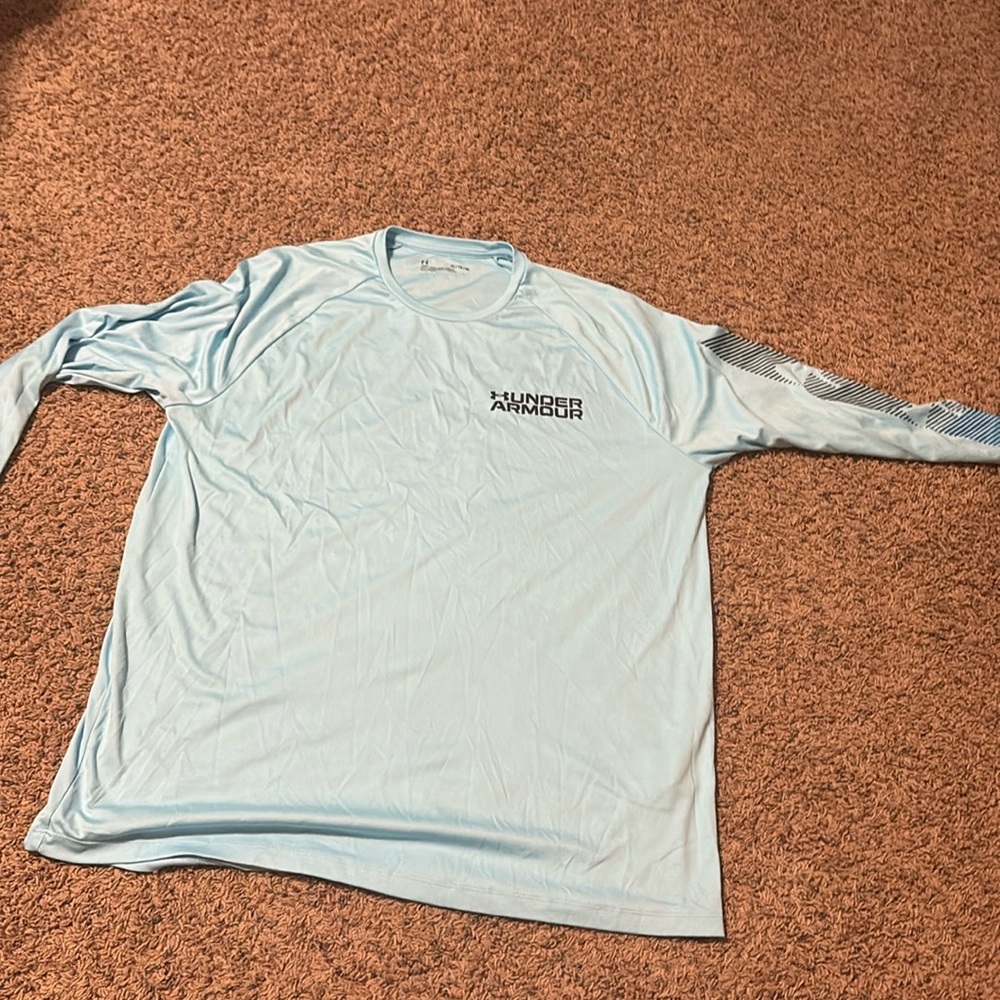 Mens under Armour long  sleeve shirt